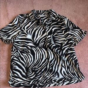 Alfred Dunner Black and White Zebra Print Top
